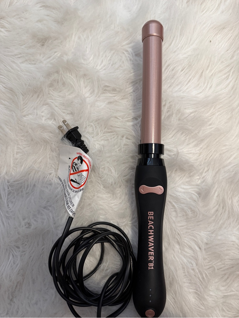 Beachwaver B1 Curling Wand in Rose Gold and Black